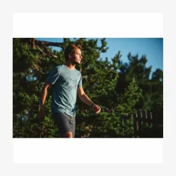 Mountain t-shirt