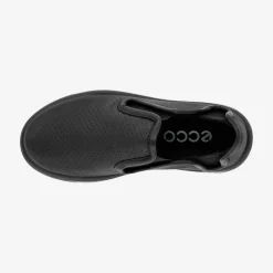 Street 1 slip-on