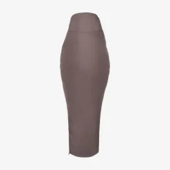 Trollheimen SL Lady sovepose