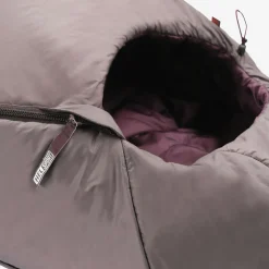 Trollheimen SL Winter Lady sovepose